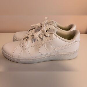 Women’s Court Royale Nike Sneakers
